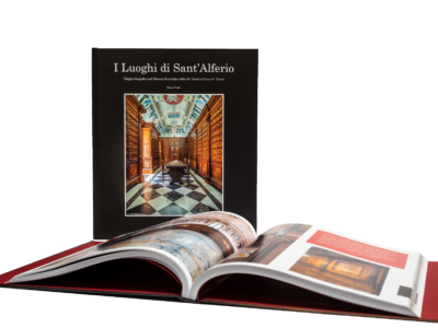 Libro fotografico sugli ambienti dell'Abbazia Benedettina